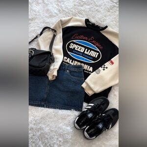 Erika Edikted Crew neck